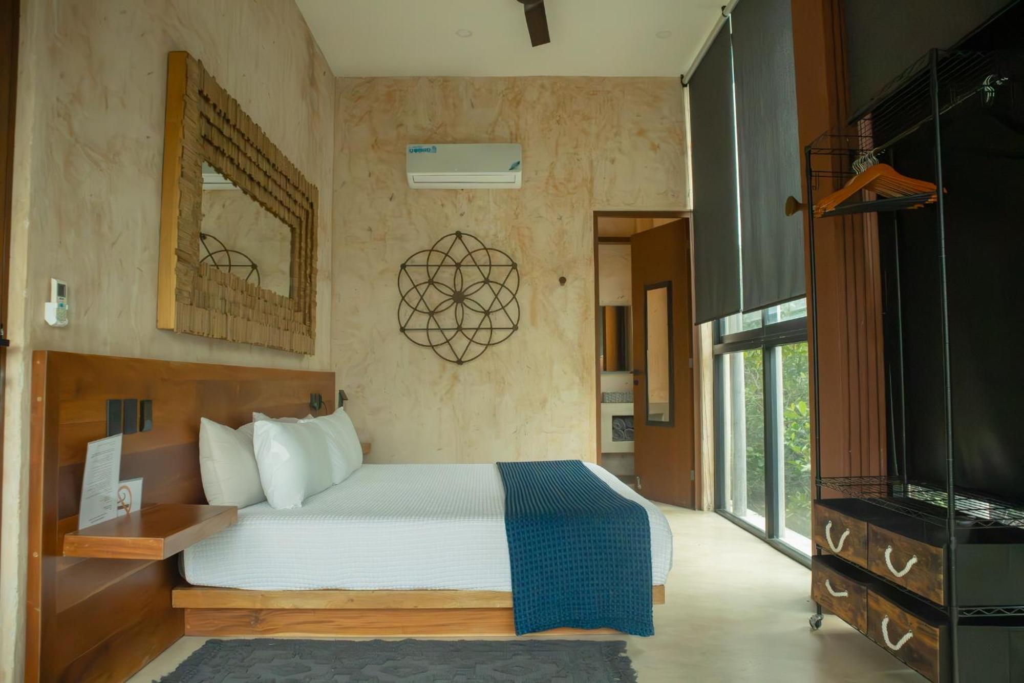 Caiman Habitat Beach, By Ahau Collection 5* Tulum