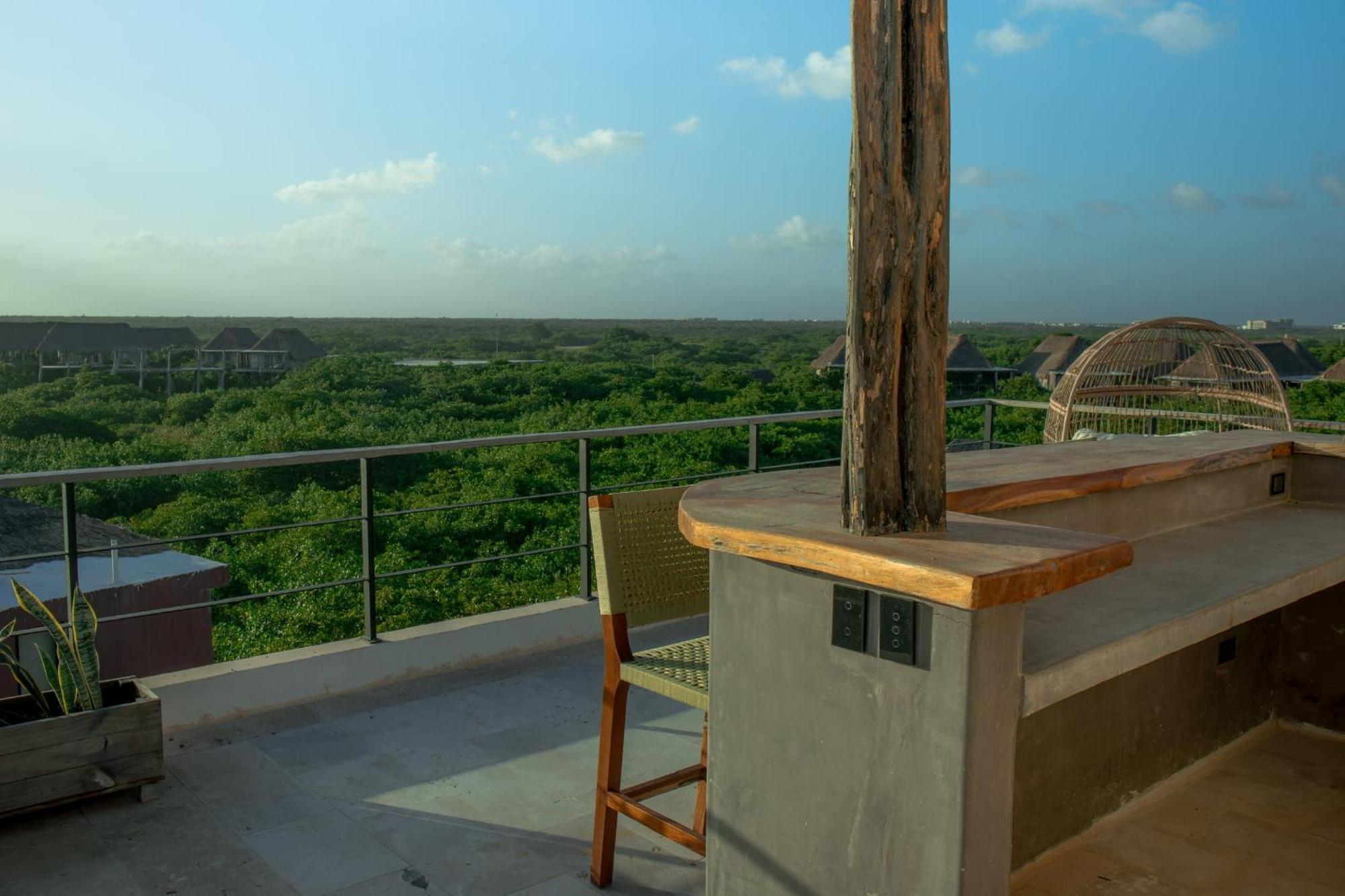 Caiman Habitat Beach, By Ahau Collection Hotel 5*